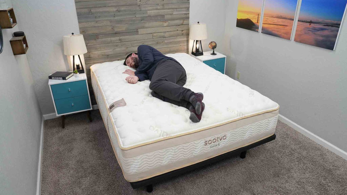 Best Queen Mattress for 2024: Tested and Approved by Experts