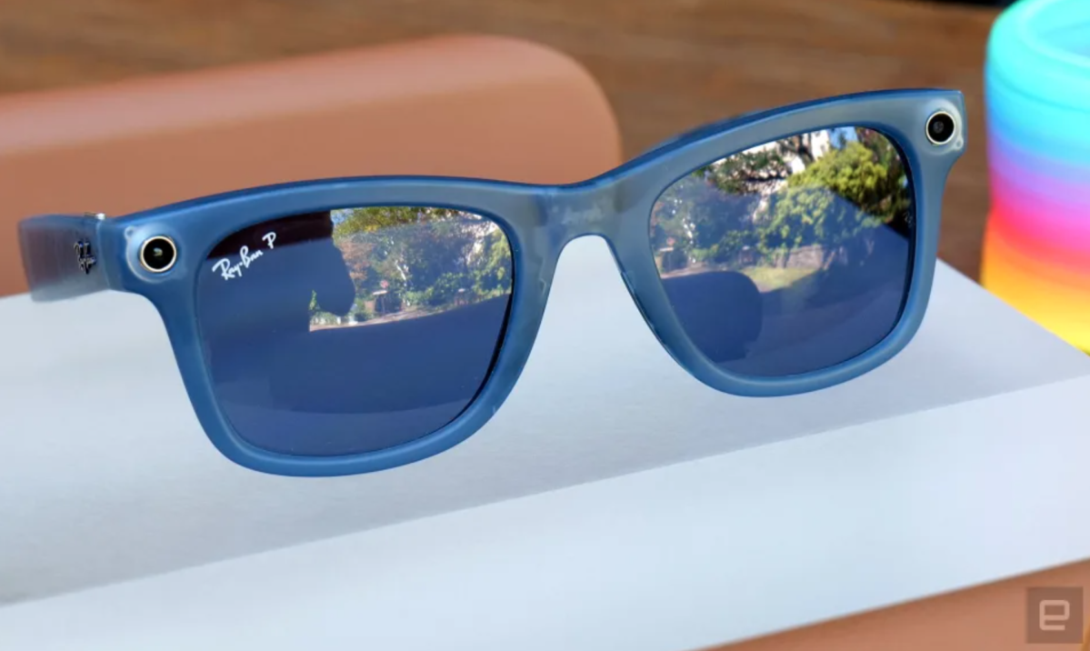 Meta would add screens to its Ray-Ban smart glasses