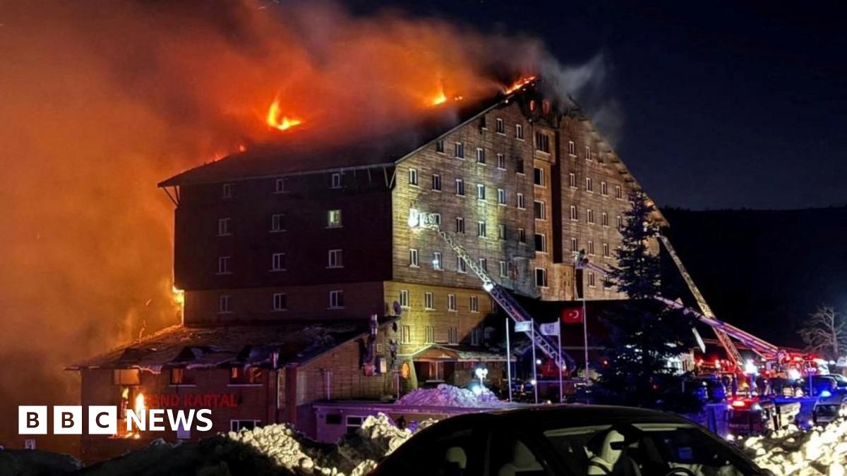 Bolu hotel fire in Turkish ski resort kills 10